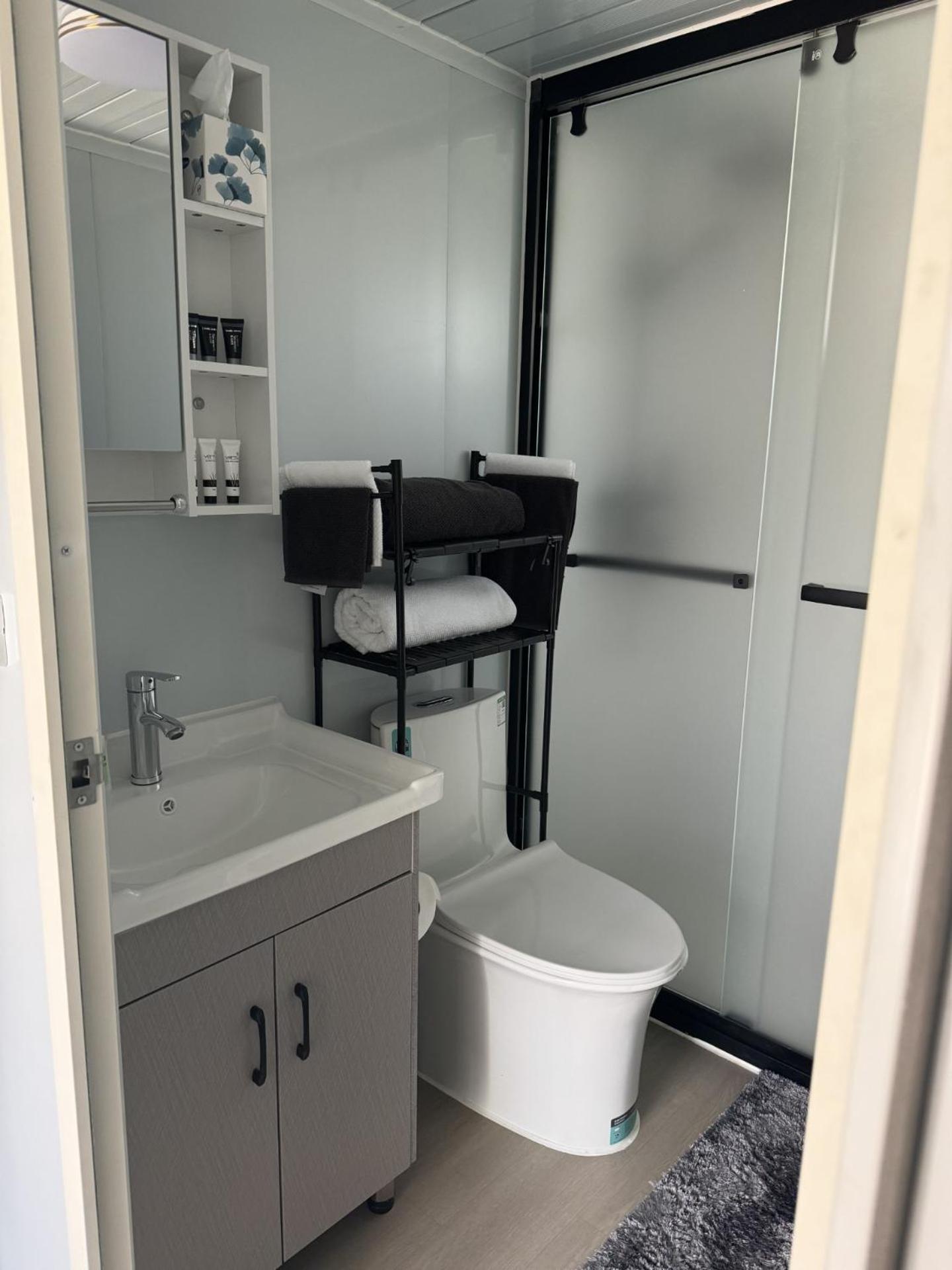 Tiny Container House Apartment Westmere Exterior photo
